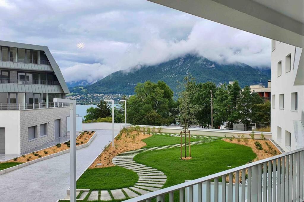 Le Boheme Beau T2 Vue Lac & Montagnes + Garage Annecy Kültér fotó